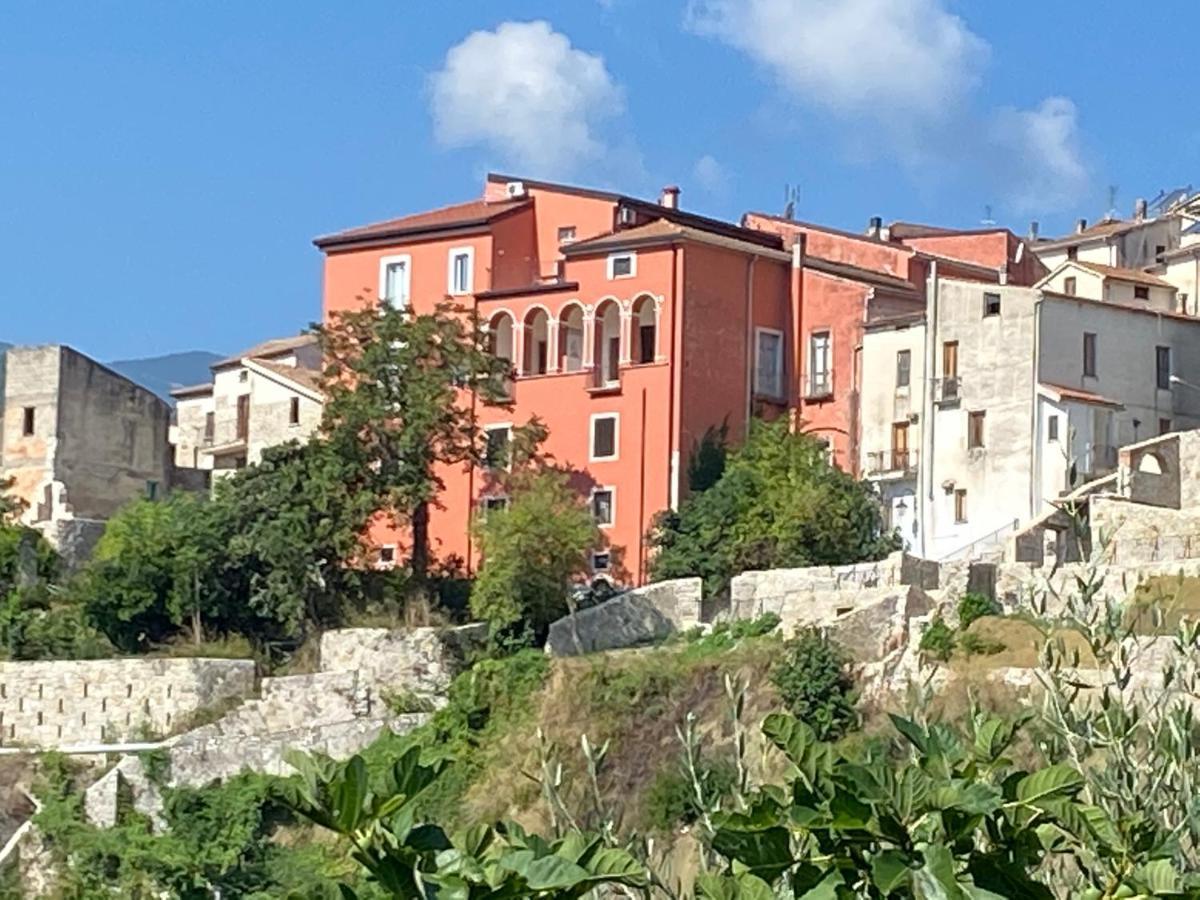 Palazzo Gentilizio De Maffutiis Hotel Auletta Exterior photo