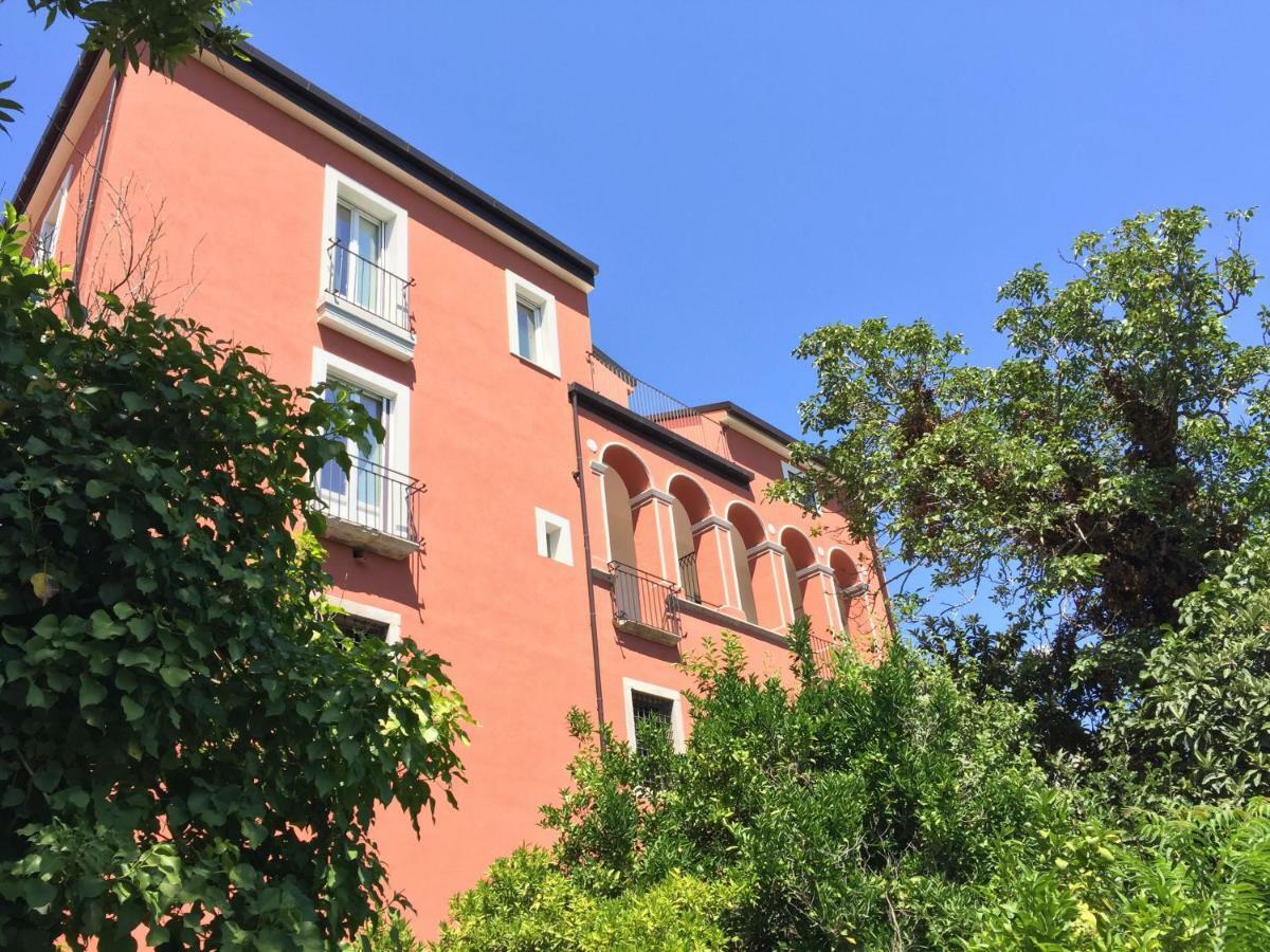 Palazzo Gentilizio De Maffutiis Hotel Auletta Exterior photo